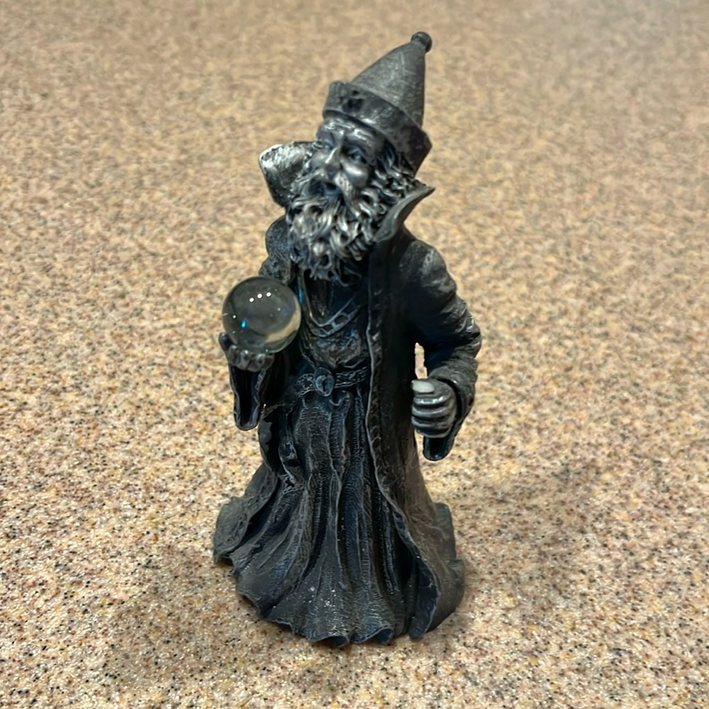 Wizard Resin Figure With Crystal Ball